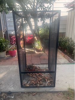Screen Cage