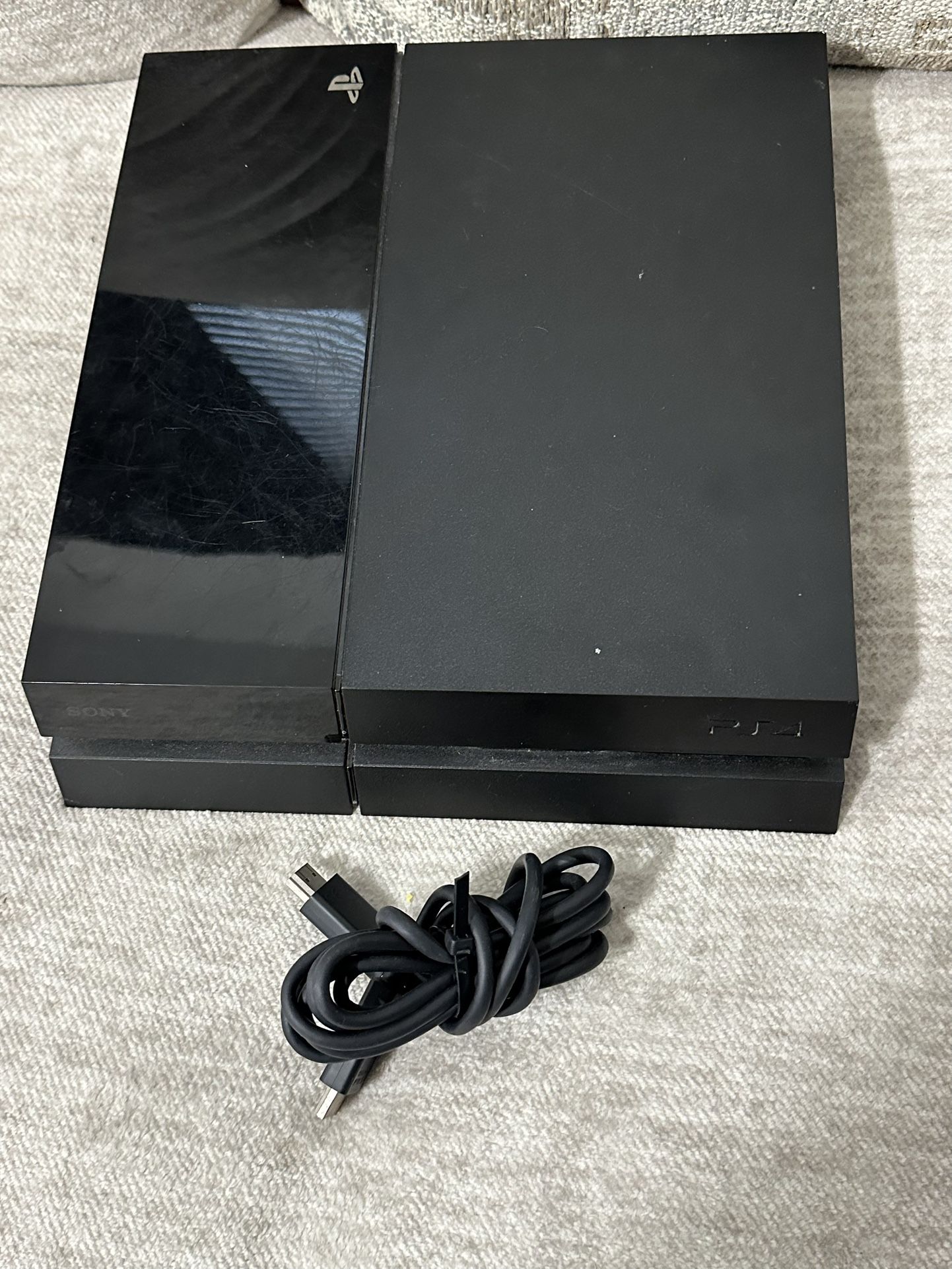 PS4