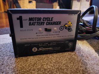 Schumacher Motor Cycle Battery Charger 1amp