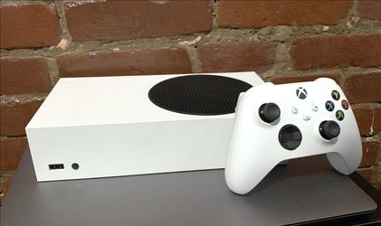Xbox Series S Console Controller set