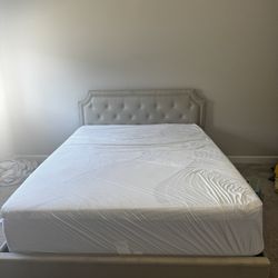 Queen Size Bed And Mattress New 