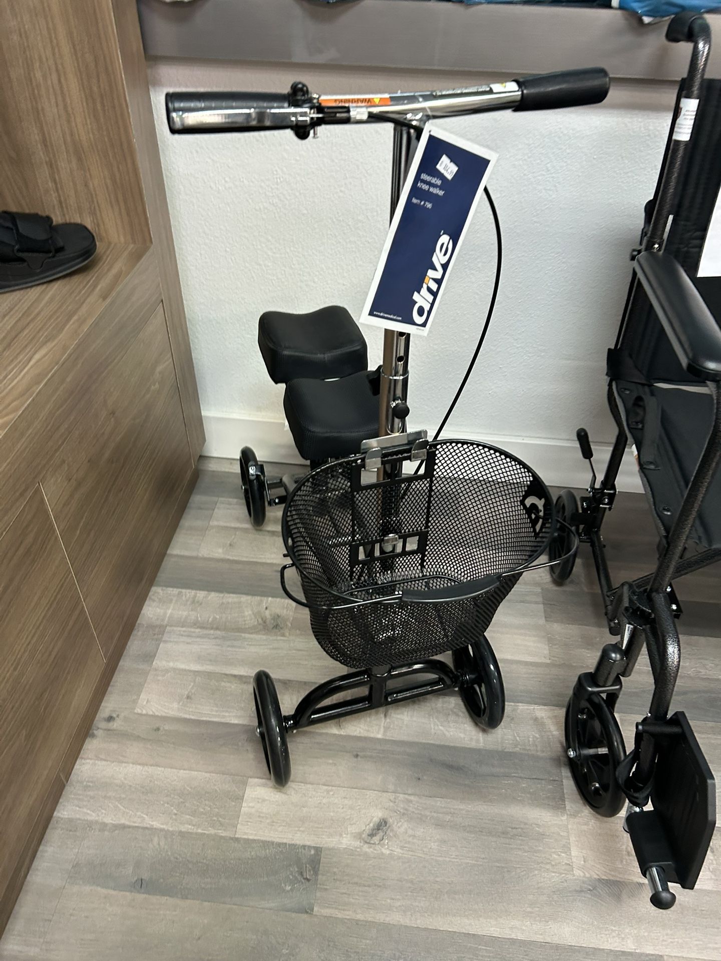 Steerable Knee Scooter With Front Basket Financing Available ✅
