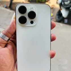 iPhone 14 Pro Unlocked With Warranty 