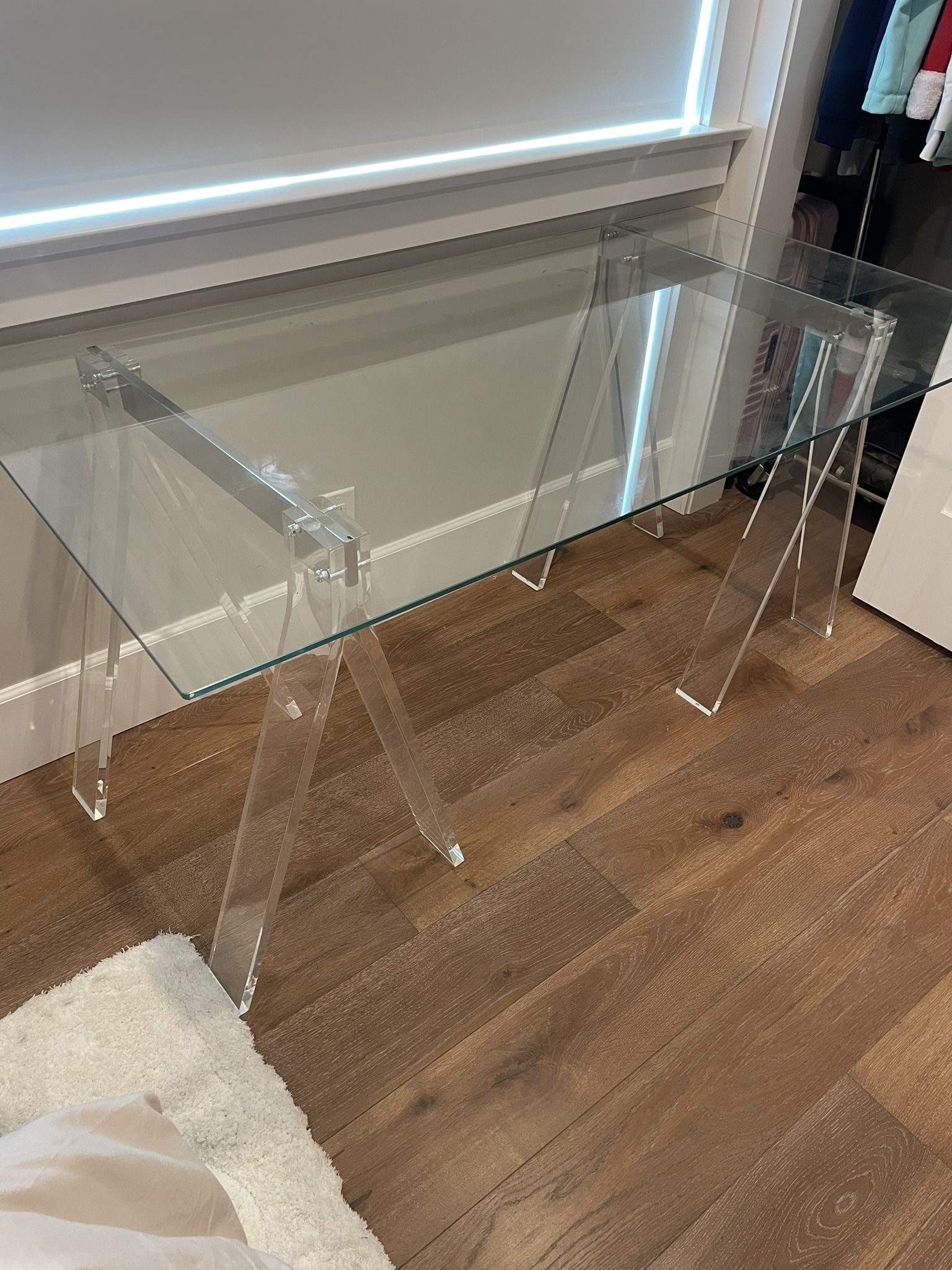 Clear Desk with Glass Top