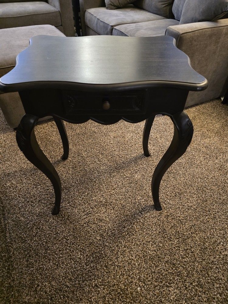 Nice Antique End Table