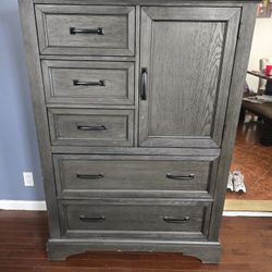 Grey Wooden 5 Drawer Chest