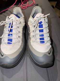 Nike tennis shoes