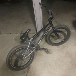 kink curb bmx bike good condition