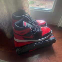 Patent Bred Jordan 1’s