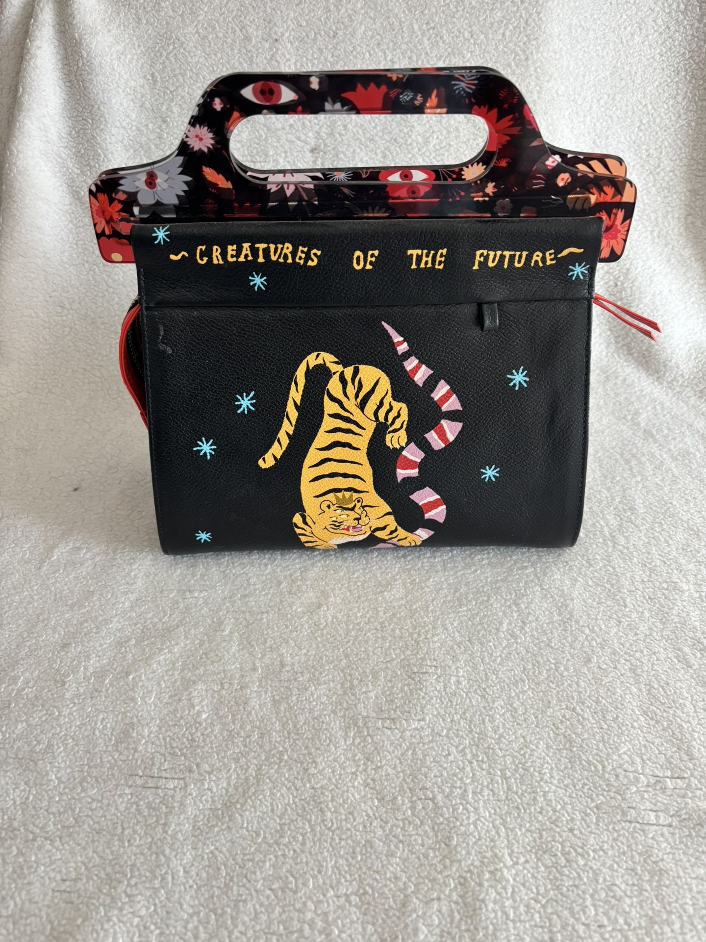 Min & Mon Crossbody Handbag