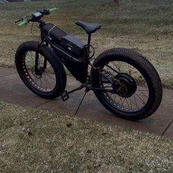 E Bike 72V 5000W FAT TIRE, 55 MPH 