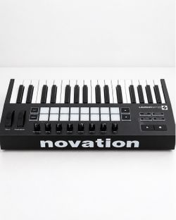 Teclado MIDI Novation Launchkey 37 MK3 - Nuevo