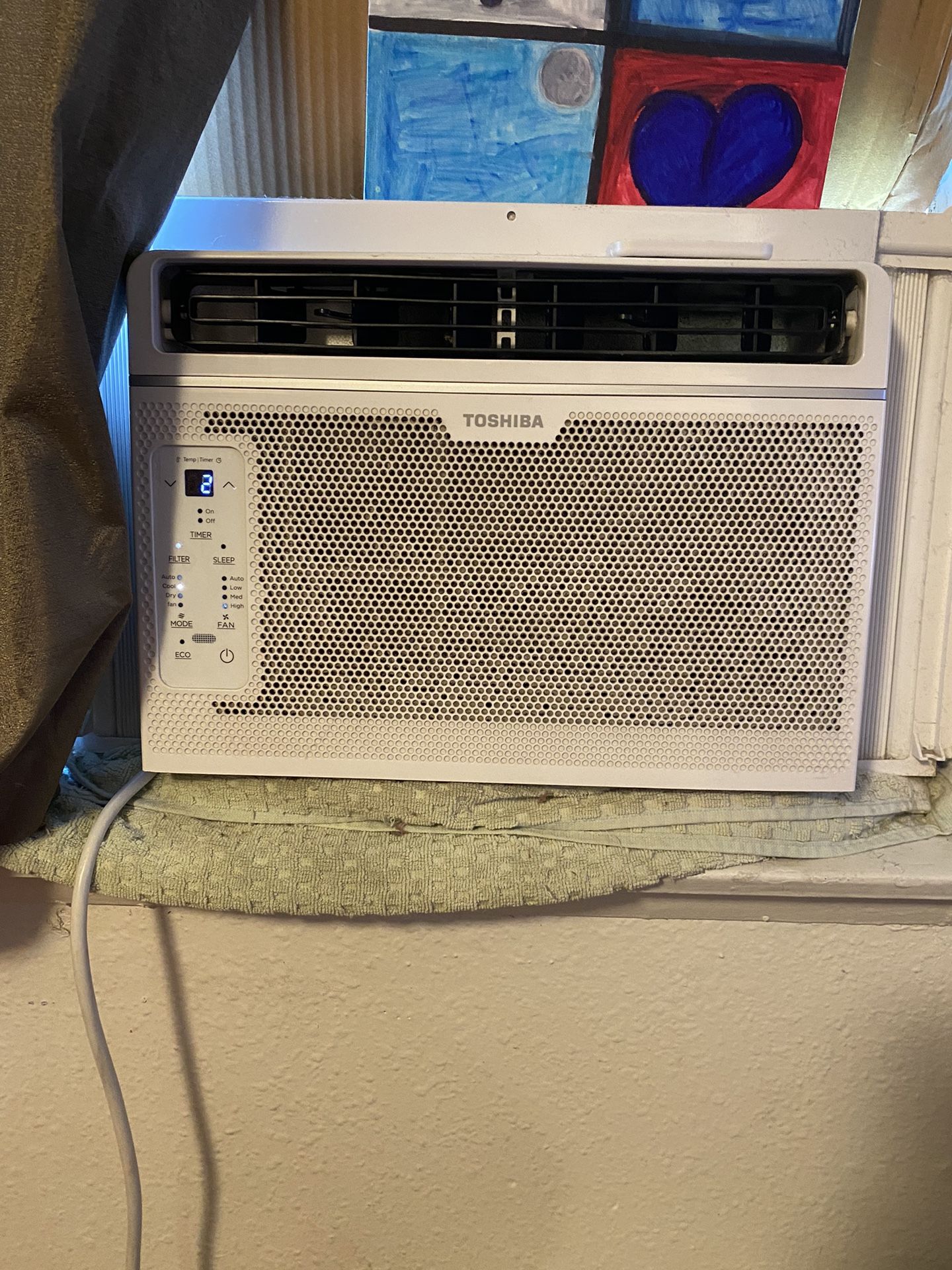 Window AC Unit Blows Super Cold / 1 Year Old 