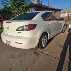 Mazda 3 //2012