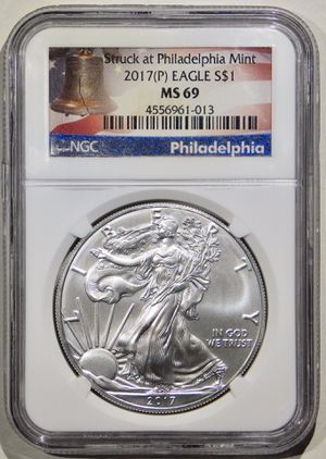 Photo 2017-(P) $1 American Silver Eagle NGC MS-69