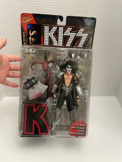 KISS GENE SIMMONS ULTRA ACTION FIGURE 1997 McFARLANE TOYS NEW IN BOX