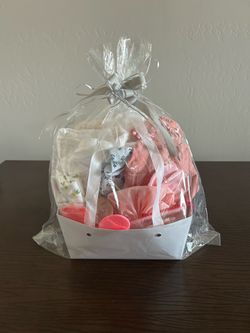 Baby Girl Gift Basket.