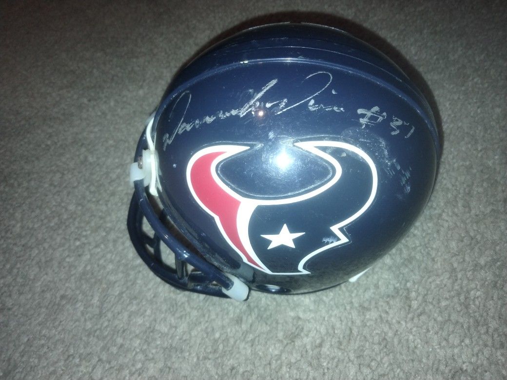 Dominick Davis Autographed Mini Houston Texans Helmet