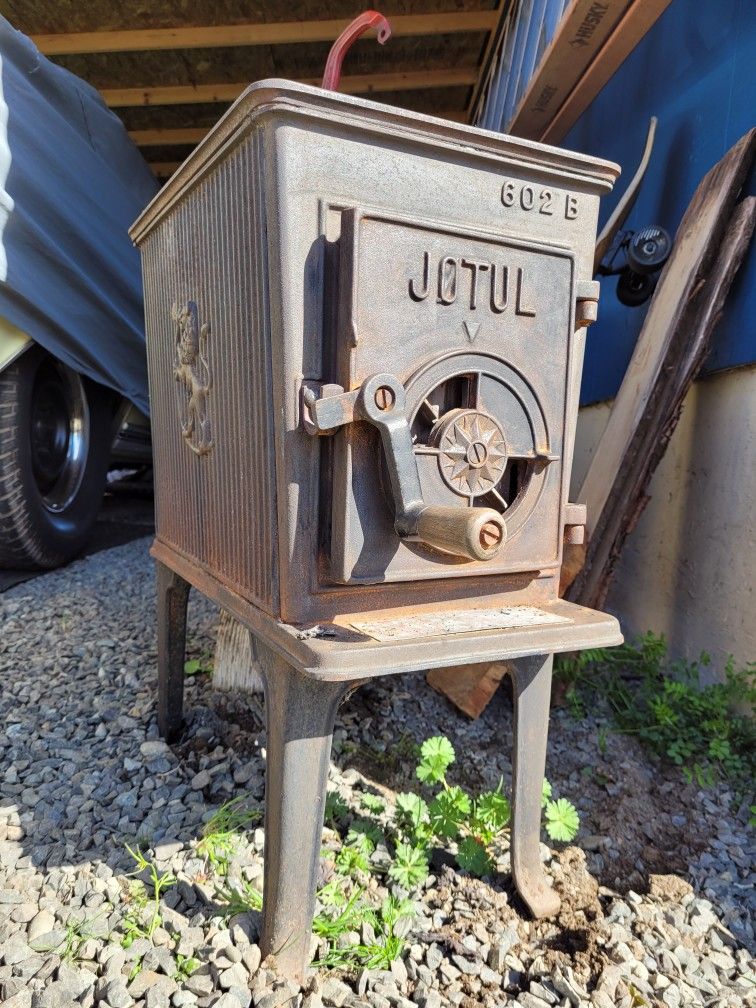 Jotul 602B Classic Woodstove Norway for Sale in Renton, WA - OfferUp