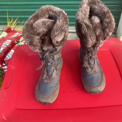 Women’s Brown Boots , Khoi. Size 7 1:2