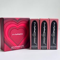 Perfect lipstick gift set