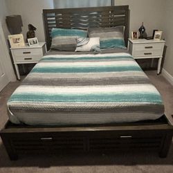 Queen Bed With Frame, Mattress, Bedding, Pillows