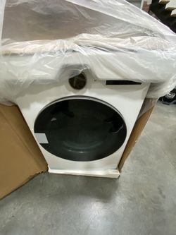 27 Inch Gas Smart Dryer with 7.4 cu. ft. Capacity, 23 Dry Cycles, 11 Dry Options, Digital Dial Control, LCD Display, Touch Button Controls, and Energy