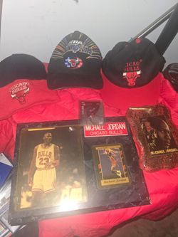 90s MJ Bulls merchandise (6 items)