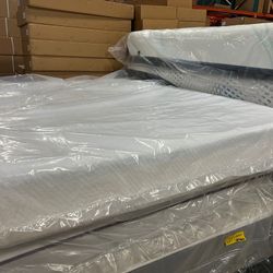 💜💥BLACK FRIDAY PROMO 💥 Queen Serta gel + box spring $355