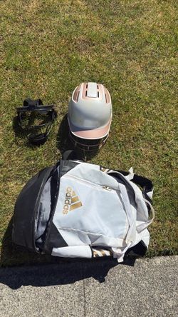 Girls youth softball gear