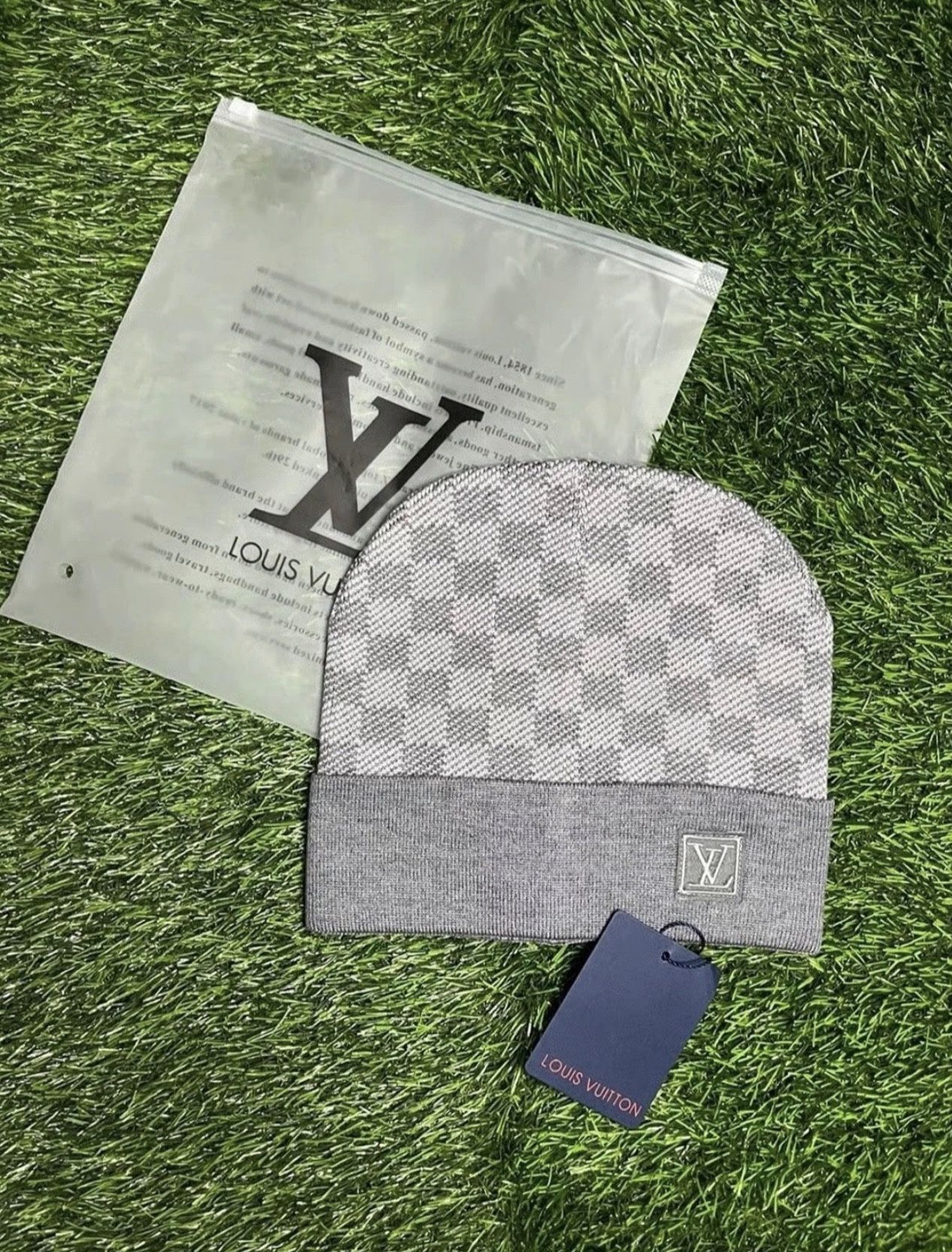 Lv Beanie
