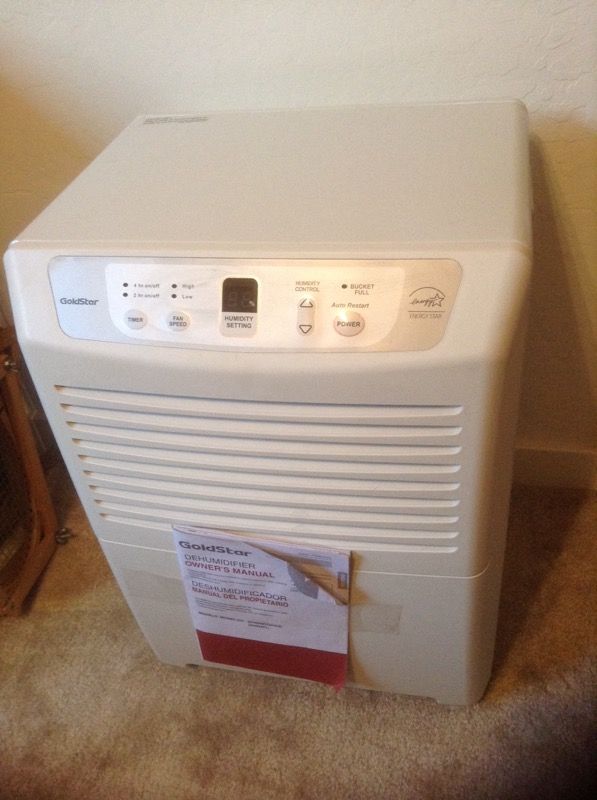 Goldstar Dehumidifier Model DH404EY6