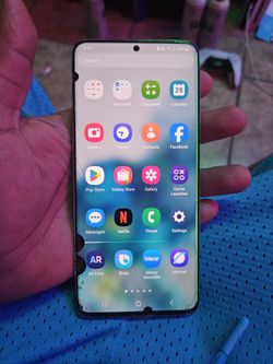 S20 Plus 5g Cracked Works Good $100