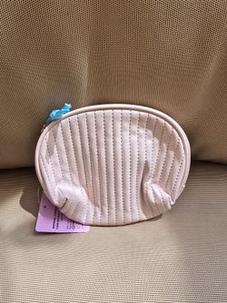 Makeup bag