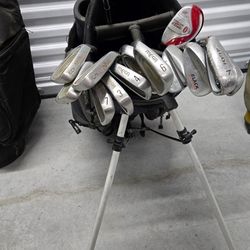 Left-handed Golf Clubs And Bag