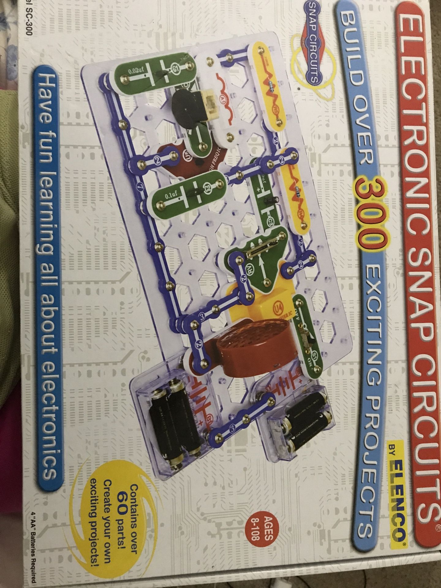STEM toy - Snap Circuits Classic | Electronic Science Kit