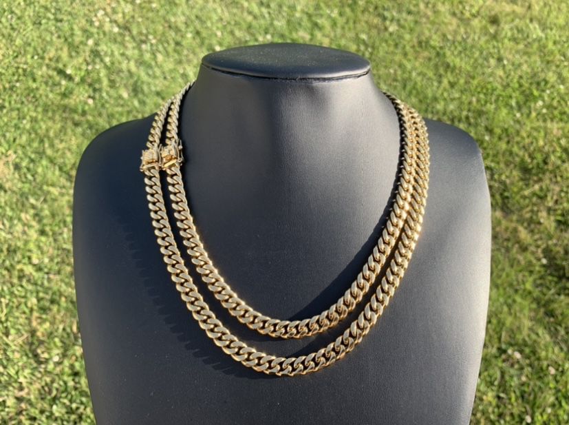 18k Gold Plated Miami Cuban Link Chain Necklace 8mm 20” 22” 24”  Men’s Women’s Box Clasp Stainless Steel
