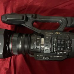 Panasonic 4K Professional Camera AG-UX180