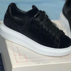 Alexander McQueen Women Sneakers 