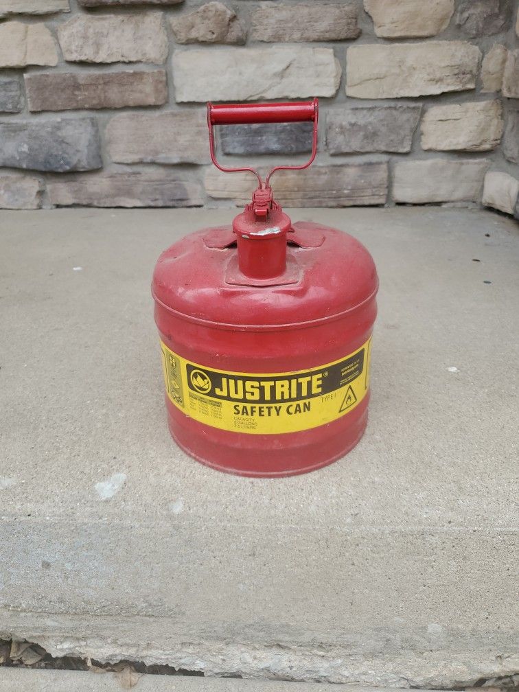 Metal Gas Cans