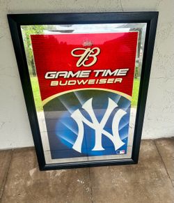 Yankees Budweiser 'Game Time' bar mirror