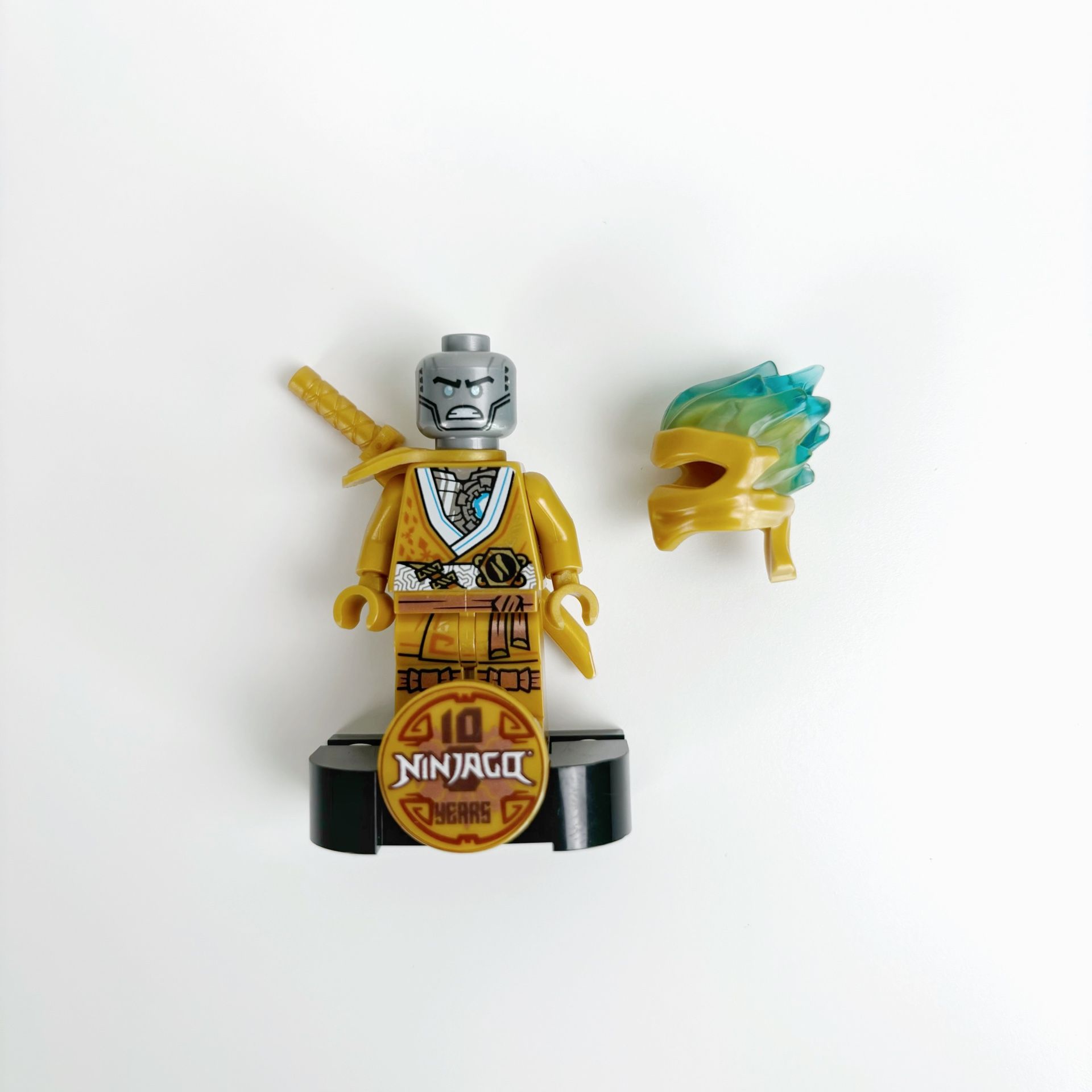 LEGO NINJAGO 10th ANNIVERSARY LEGACY GOLD MINIFIGURES LOT KAI