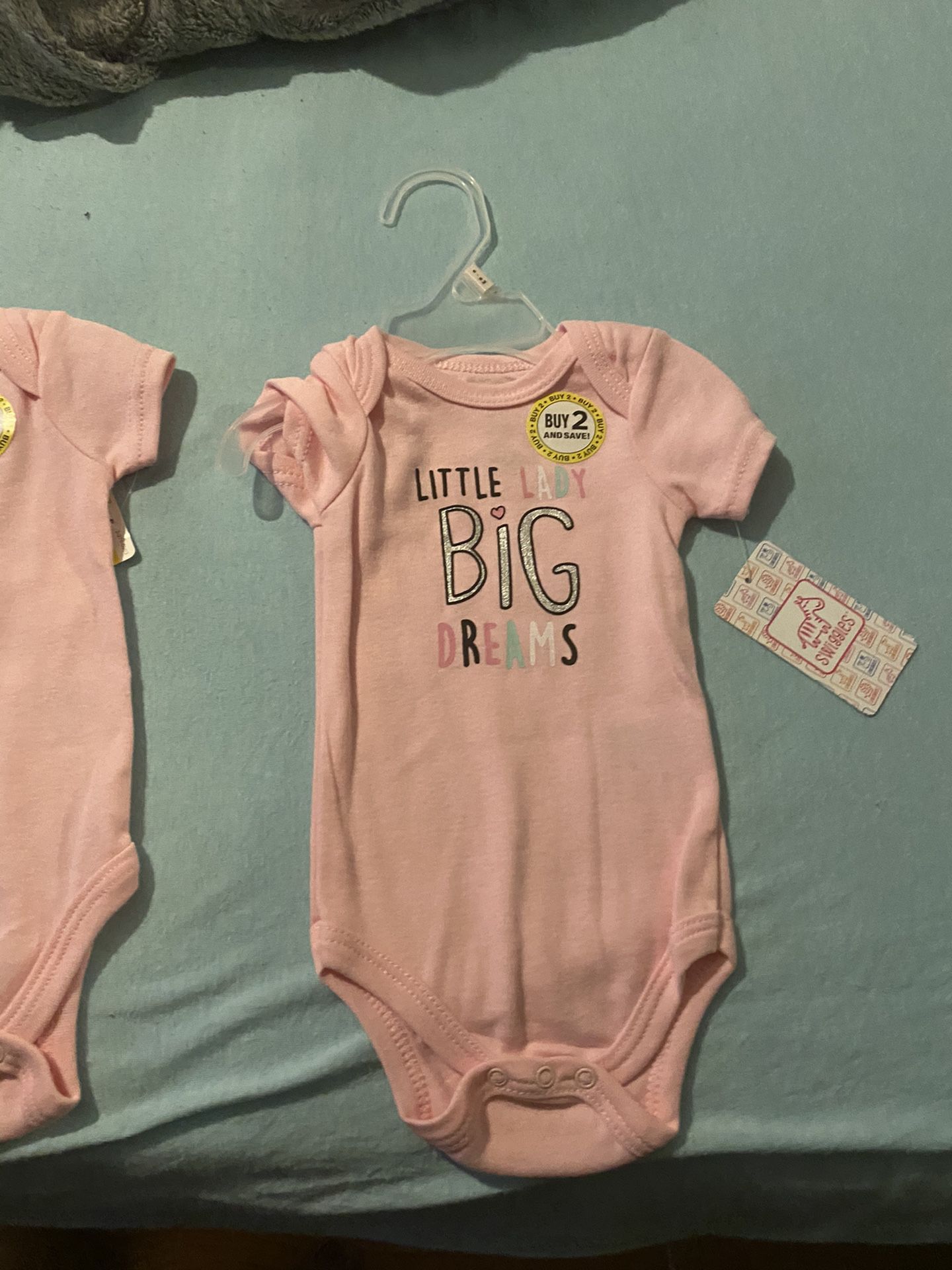 Baby girl cloths 0/3 3/6 3/9 selling as bundle
