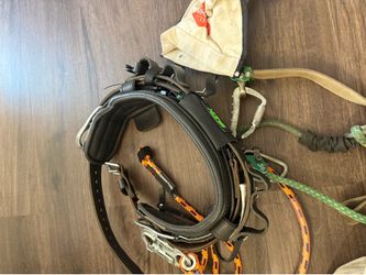 Lineman climbing gear