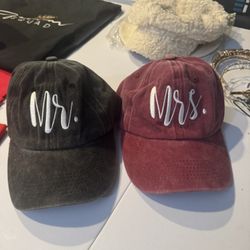 Mr & Mrs Hat