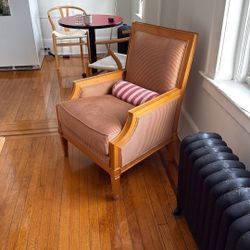 Vintage Antique Arm Chair 