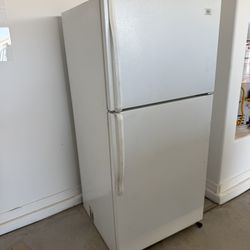 Refrigerator For Sale