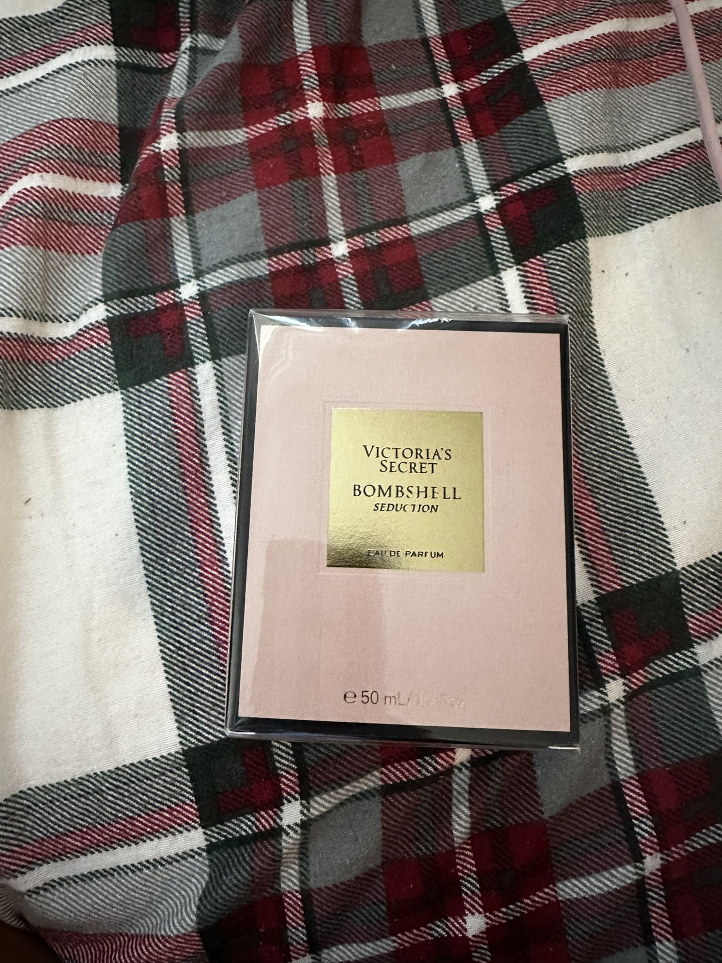 Bombshell Victoria’s Secret perfume