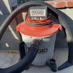 Ridgid 3.25 HP 8 Gallon Shop Vac