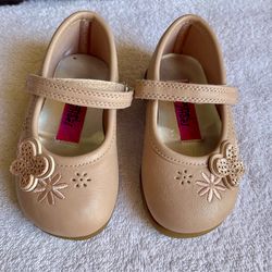 Pink Velcro tie toddler girl shoes size 5